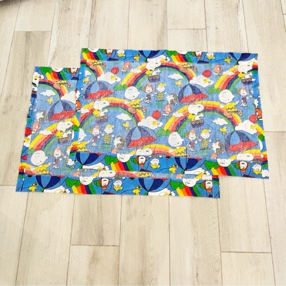 Vintage SEARS & ROEBUCK Set Of Two Peanuts Curtain Panels Rainbows 25” X 35” - Picture 2 of 8